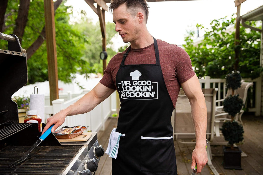 ALLER HOME&KITCHEN Funny Apron for Men, 2 Large Pockets One Size Fits All Chef Apron for Grilling, Cooking, BBQ Accessories