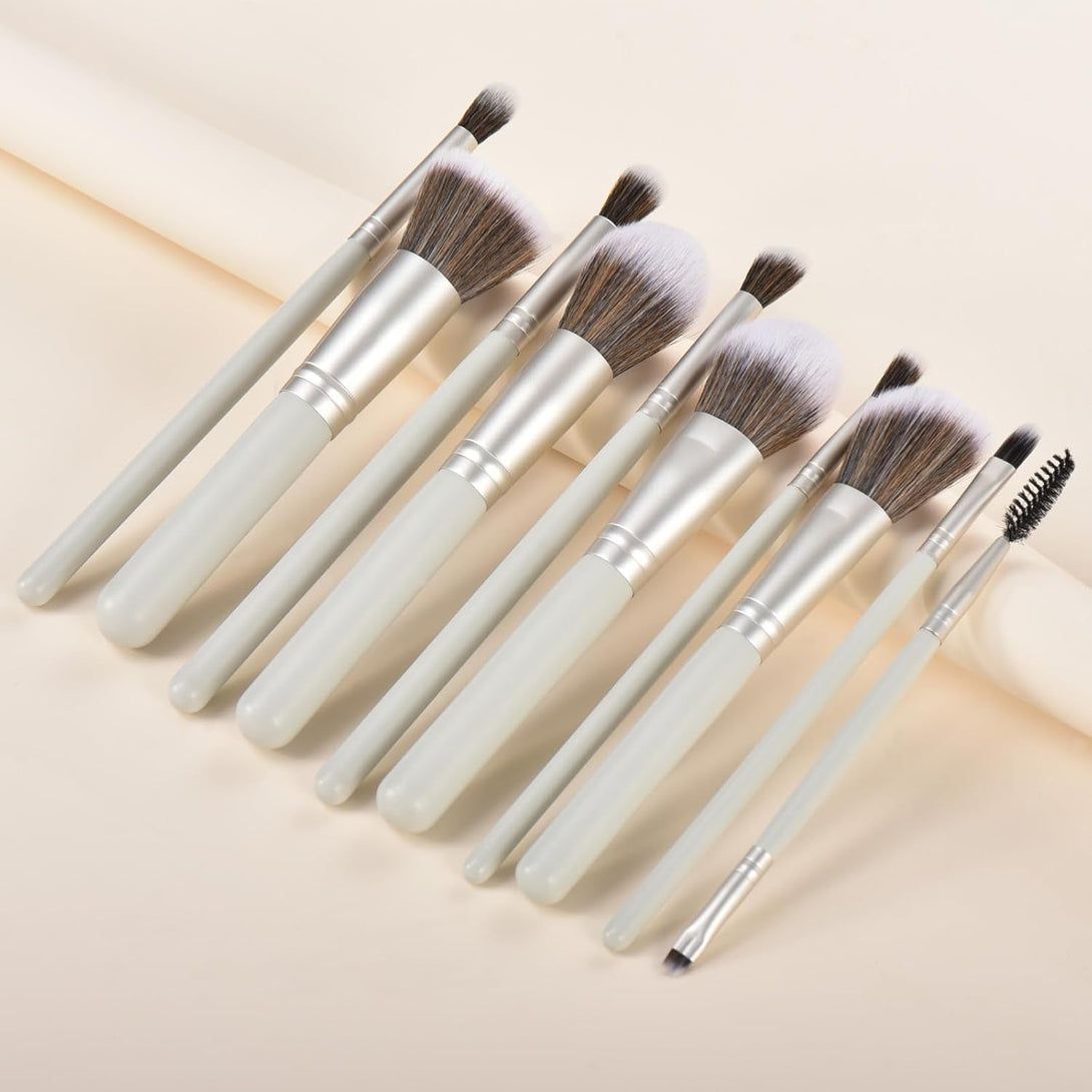 10Pcs Makeup Brush Set with Sponges and Drying/Storage Case，Best Gift for Women/Girls, Used for Powder, Foundation, Highlight, Eye Shadow, Concealer, Etc., Suitable for Beginners (Green 13Pcs)