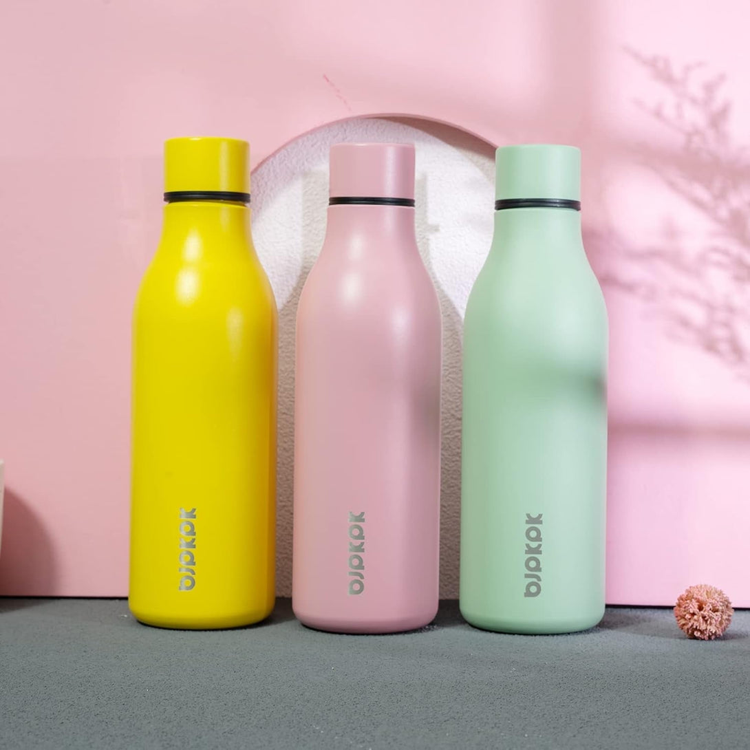 BJPKPK Insulated Water Bottles, 18 Oz Stainless Steel Metal Water Bottle with Strap, BPA Free Leak Proof Thermos, Mugs, Flasks, Reusable Water Bottle for Sports & Travel, Macaron Green