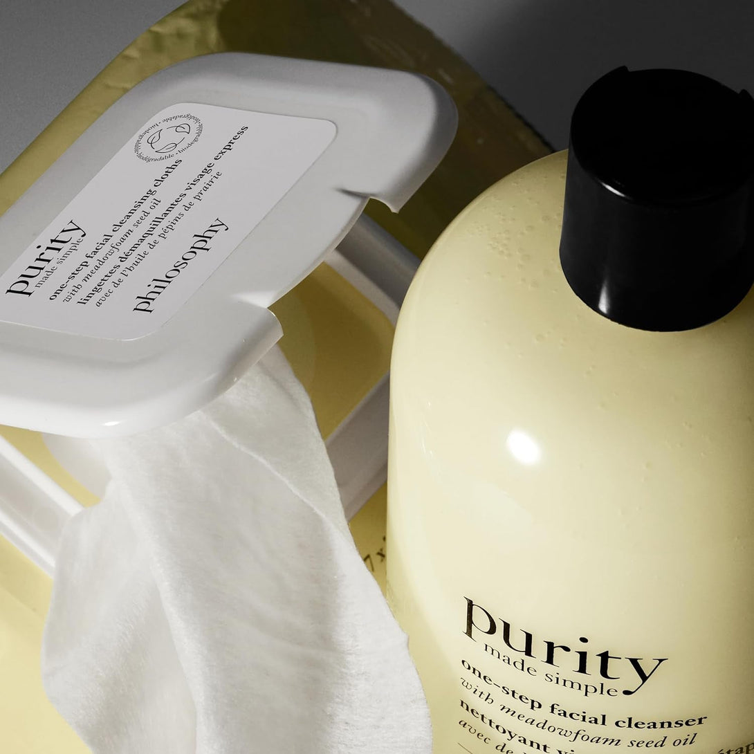 Philosophy Purity Made Simple One-Step Facial Cleansing Cloths - Easily Removes Makeup, Dirt & Oil on the Go - Skin Is Left Clean and Comfortable with No Rinsing Needed - 30 Ct.