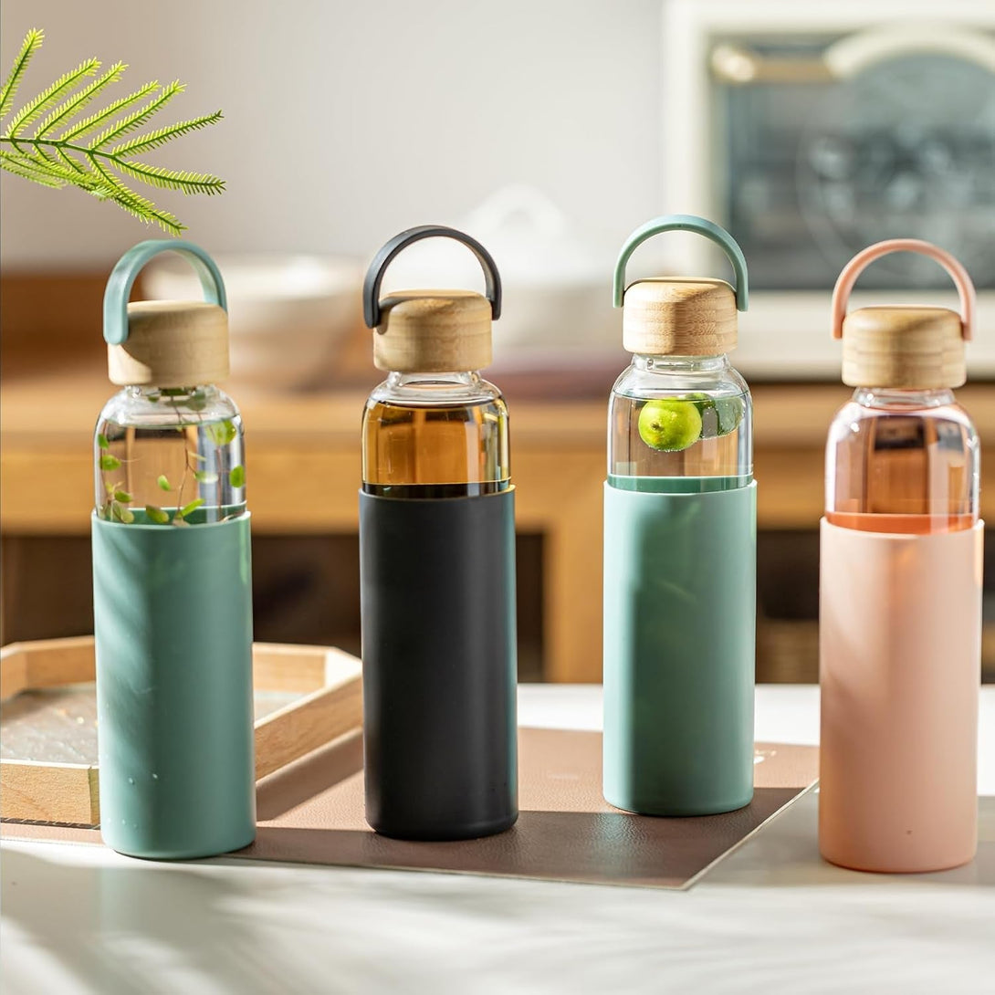 21Oz Borosilicate Glass Water Bottle with Non-Slip Sleeve & Leak-Proof Lid-Reusable Drink Bottle for Office,Travel,Gym,Hiking-Bpa Free,Ideal Gift for Home,Car & Fitness Enthusiasts (Green)