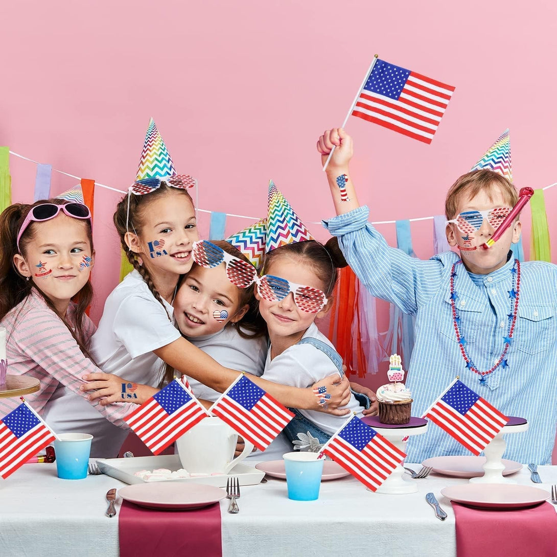 86Pcs 4Th of July Accessories Patriotic Party Favors Shutter Glasses Necklaces Handheld US Flags Blowouts Tattoos Memorial Day Decorations Veterans Party Supplies
