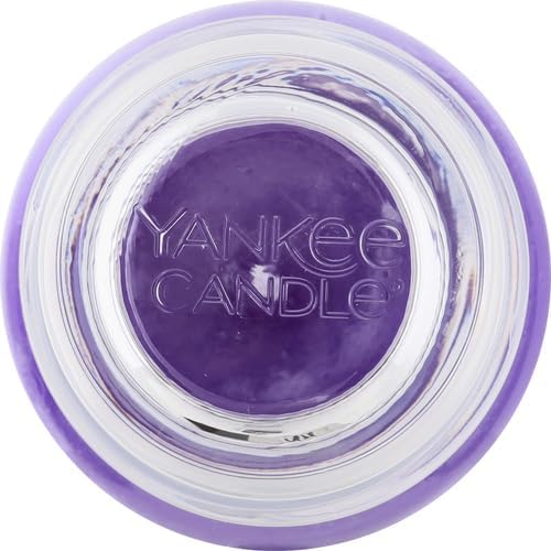 Yankee Candle Lilac Blossoms Scented, Classic 22Oz Large Jar Single Wick Candle, over 110 Hours of Burn Time, Perfect for Gifting, Gatherings and