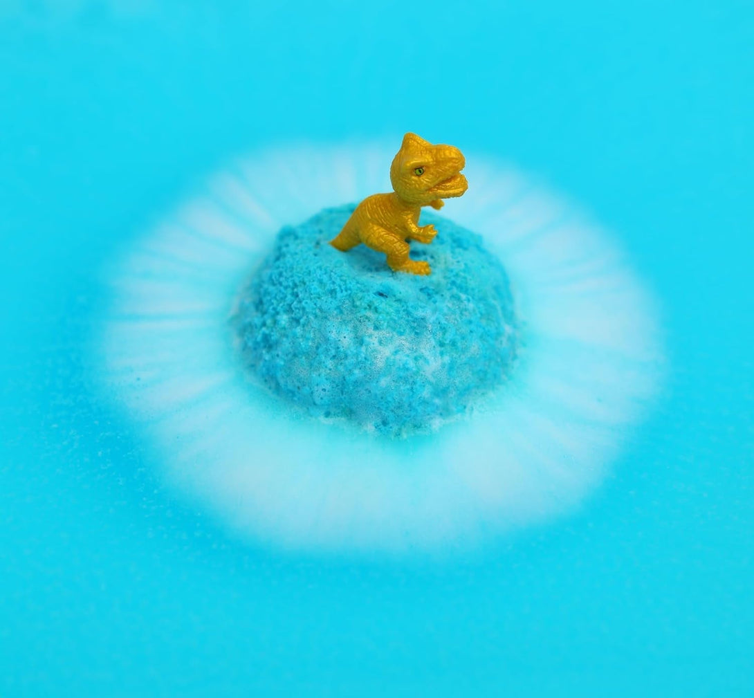 Large Dino Surprise Bath Bomb, 6 Surprise Dinosaur Toys to Collect in Total, One per Bath Bomb, Children'S Fizzing Toy, Birthday Gift for Boys & Girls, Stocking Filler Present