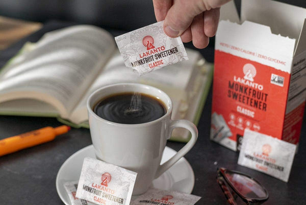 Lakanto Classic Monk Fruit Sweetener with Erythritol Packets - White Sugar Replacement, Zero Net Carbs, Zero Calorie, Sweeten on the Go, Coffee,
