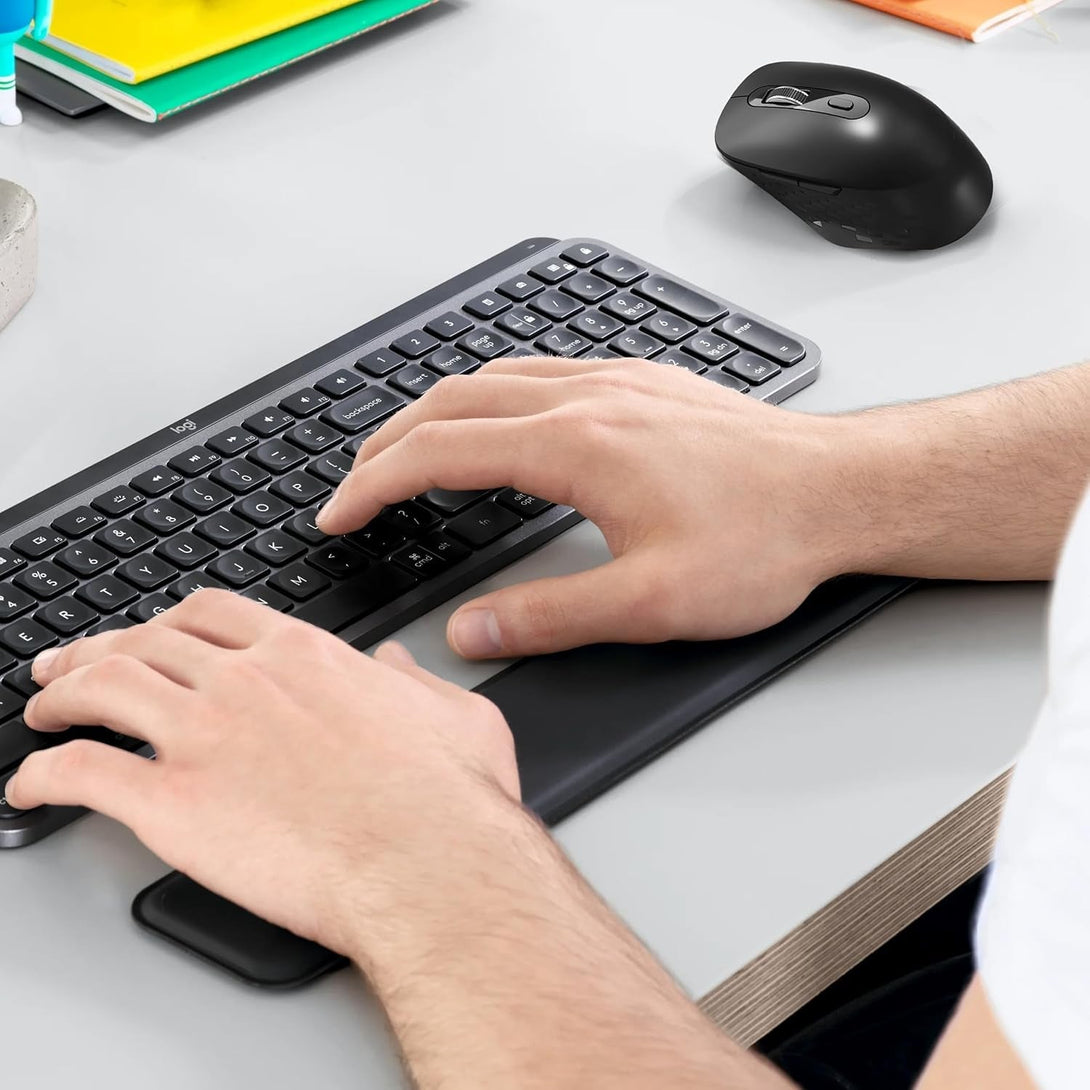 Wireless Mouse,2.4G USB Computer Mouse with 3-Level, Silent Quiet Click, Ergonomic, 6 Buttons Portable for Pc,Laptop,Chromebook,Mac - Black