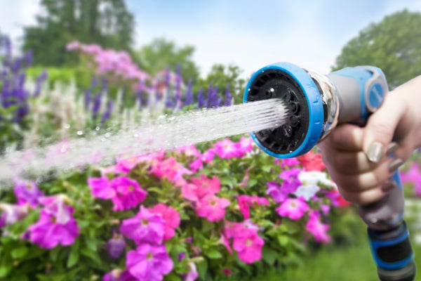 INNAV8 Garden Hose Nozzle Heavy Duty - Features 10 Spray Patterns, THUMB CONTROL On Off Valve Hose Sprayer Nozzle for Easy Water Control - Outdoor