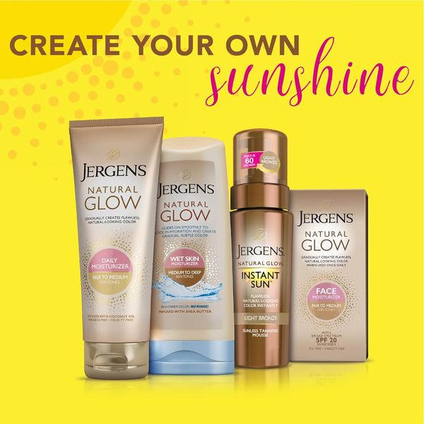 Jergens Natural Glow in Shower Lotion, Self Tanner for Fair to Medium Skin Tone, Sunless Tanning Wet Skin Lotion for Gradual, Flawless Color, 7.5