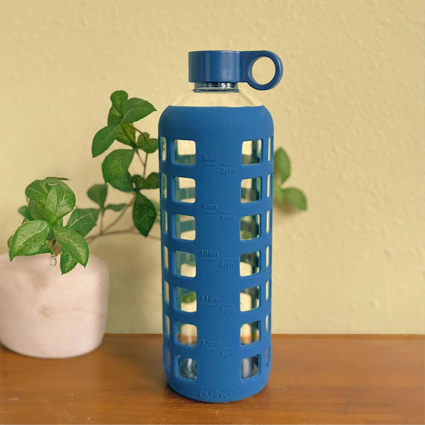Purifyou Premium 40/32 / 22/12 Oz Glass Water Bottles with Times to Drink and Volume, Silicone Sleeve & Stainless Steel Lid Insert, Reusable for
