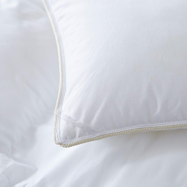 Luxurious All-Season Goose down Feather Fiber Comforter Queen Size Duvet Insert, Premium White Solid Plain Design, Premium Baffle Box, 100%