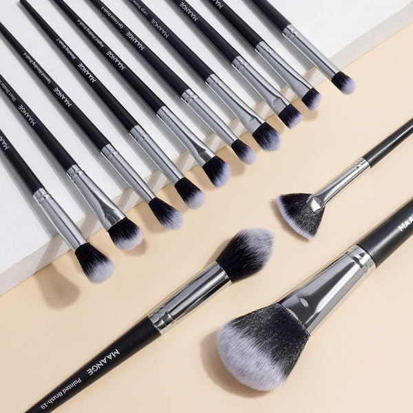 MAANGE Makeup Brush Set 30 Pcs Premium Synthetic Makeup Brushes Foundation Eye Shadow Powder Concealers Highlight Blending Brush Professional Make