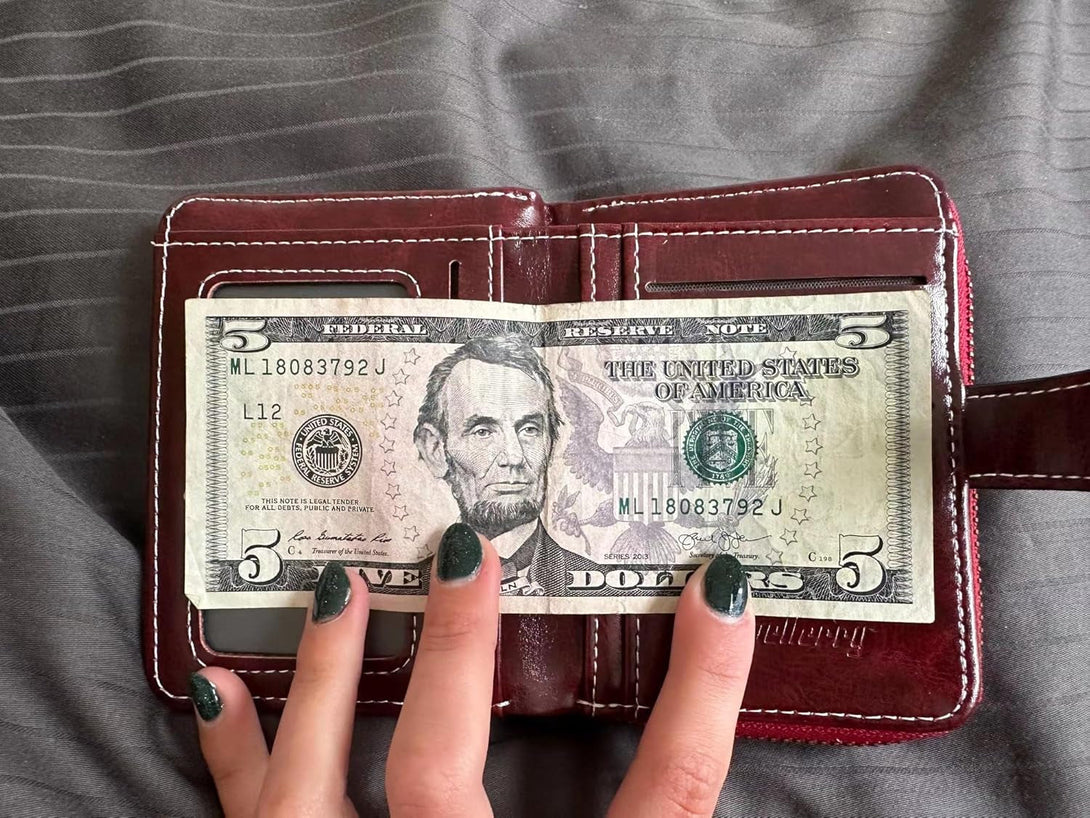 Small Wallet for Women Zip Bifold Vintage Wallet Goth Purse Mini Leather Cash Wallets with Zipper Coin Pocket (Red,Small)