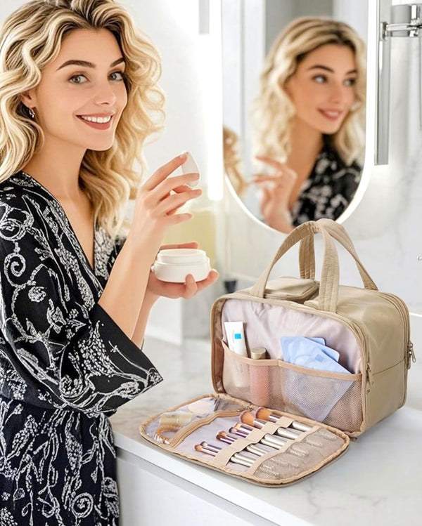 BAGSMART Travel Toiletry Bag, Puffy Large Toiletry Bag for Women, Lightweight Cosmetic Makeup Bag Organizer with Handle for Traveling,