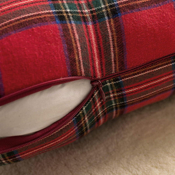 AQOTHES Pack of 2 Christmas Plaid Decorative Throw Pillow Covers Scottish Tartan Cushion Case for Farmhouse Home Holiday Decor Red and Green, 18 X