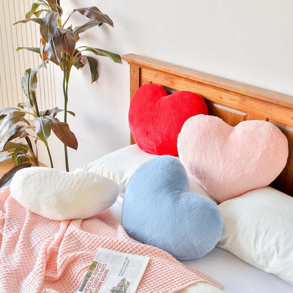 Pink Heart Pillows, Cute Heart Decorative Pillow, Heart Shaped Throw Pillows for Bed, Faux Rabbit Fur Plush Hoom Decor Pillow Cushion for Chair