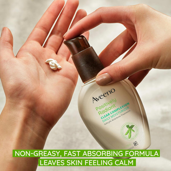 Aveeno Positively Radiant Clear Complexion Face Moisturizer, Acne Facial Moisturizer with Soy and Salicylic Acid for Oily Skin, Hypoallergenic