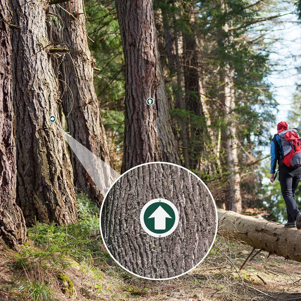 Amylove 24 Pieces Bright Reflective Trail Markers round Bin Marker with Reflective Tacks Aluminum Signs Thumb Tacks for Hunting Hiking Camping and