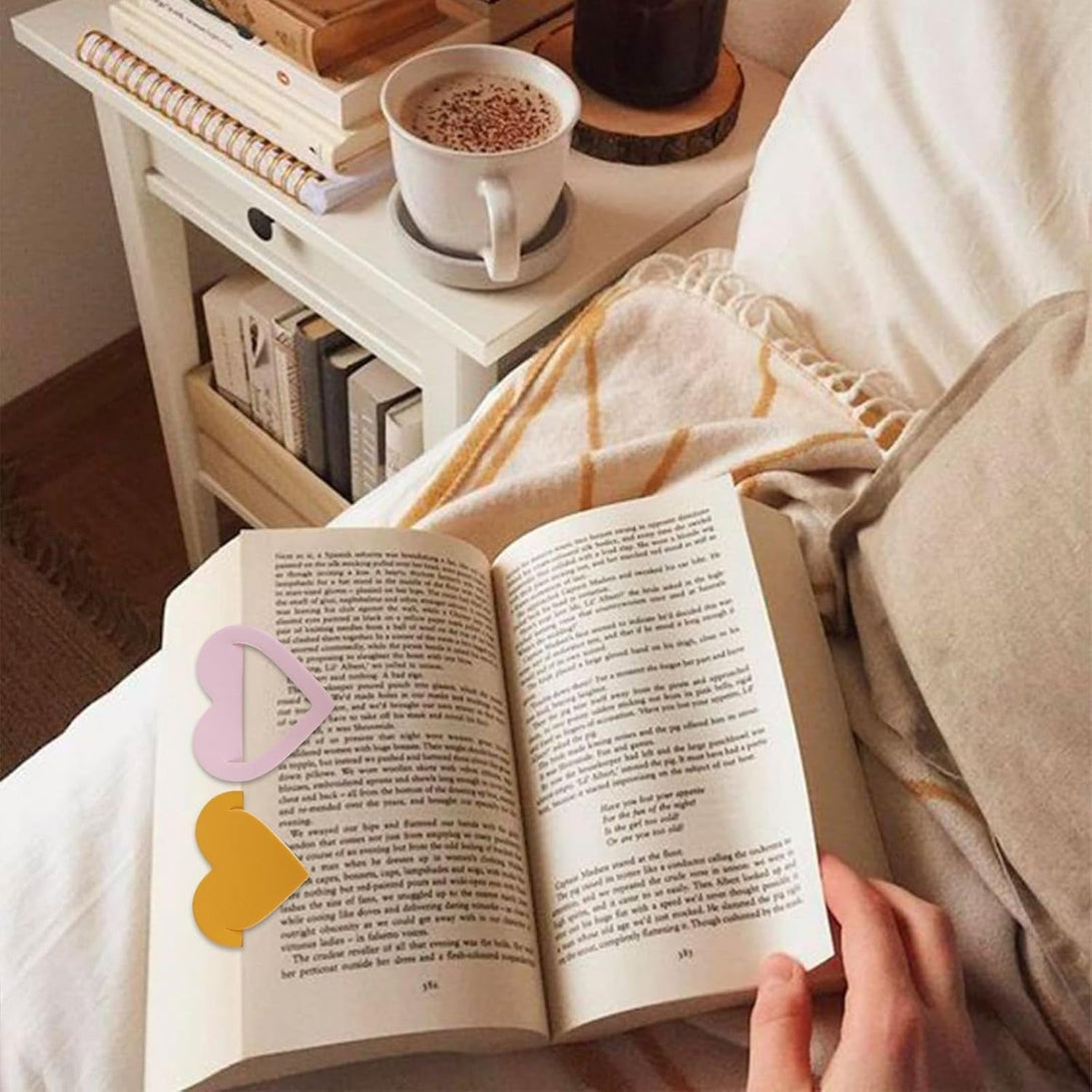6 Pieces Leather Heart Bookmarks, Cute Corner Page Bookmark, Book Marks Reading Gifts for Women Teachers Students, Book Lovers Accessories for School Office Home Supplies