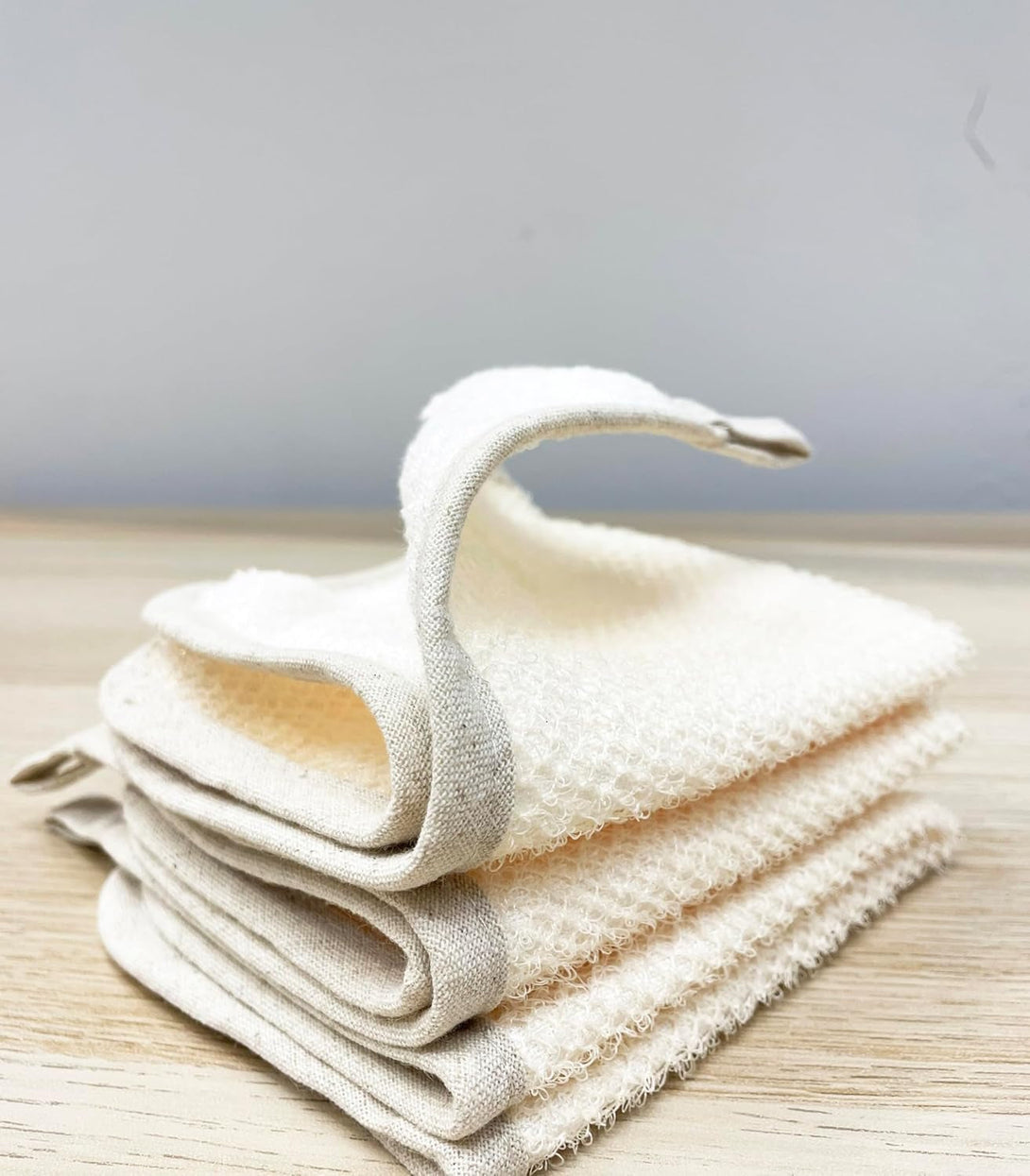 3 Pack Exfoliating Wash Cloth Face and Body Wash Bath Scrub Soft Weave Bath Towel Massage Cloth for Women and Man Two Sides