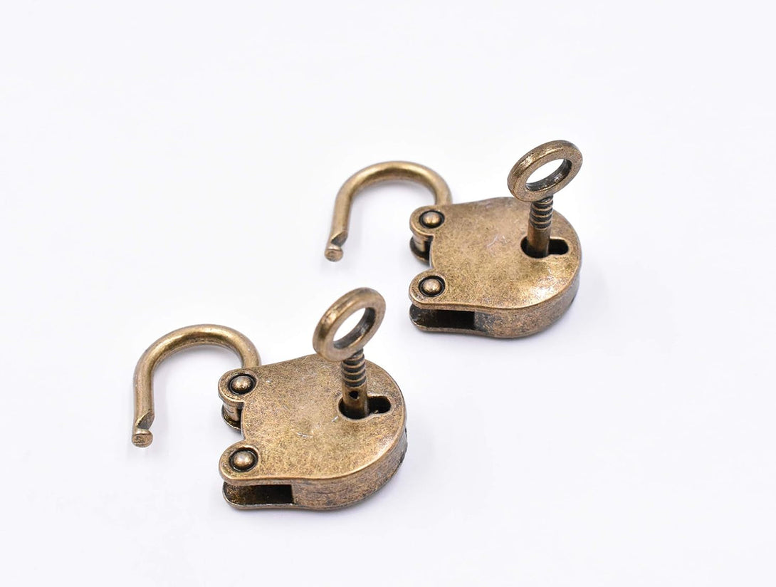 2Pcs Old Vintage Antique Style Mini Archaize Padlocks Key Lock with Key