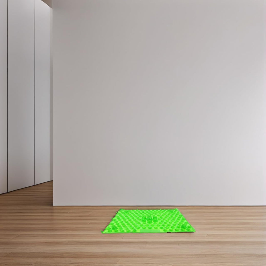 Foot Massage Acupressure Mat High Elasticity TPE Foot Massage Plate for Blood Circulation and Relief Portable for Office Workers and Seniors Green