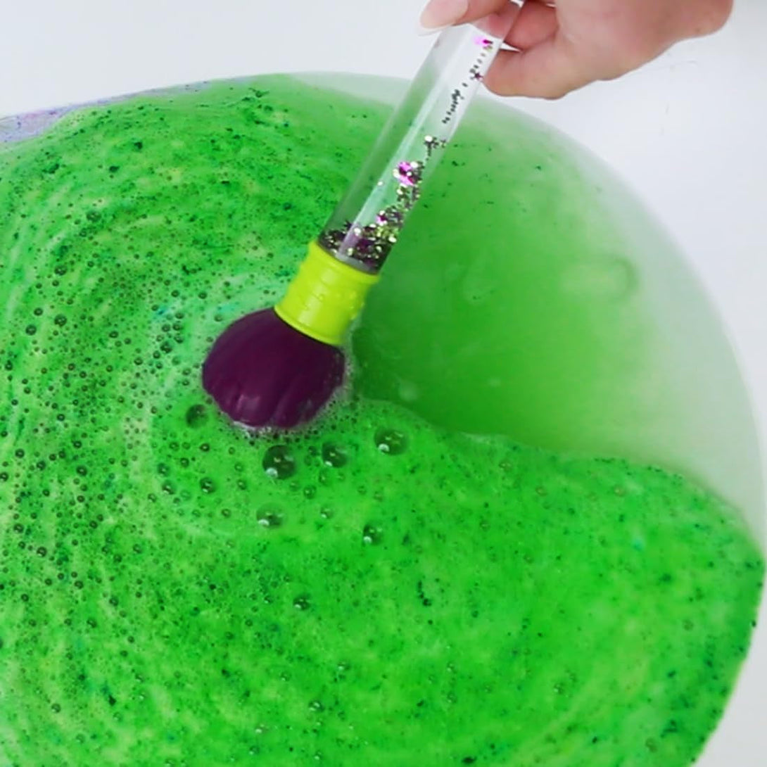 Baff Bombz Magic Brush, 4 X Bath Bombs, Magically Paint Your Bath Water, Creative Bath Toy for Children, Birthday Gifts for Boys & Girls, Pocket Money Toy, Moisturising Bath Fizzers