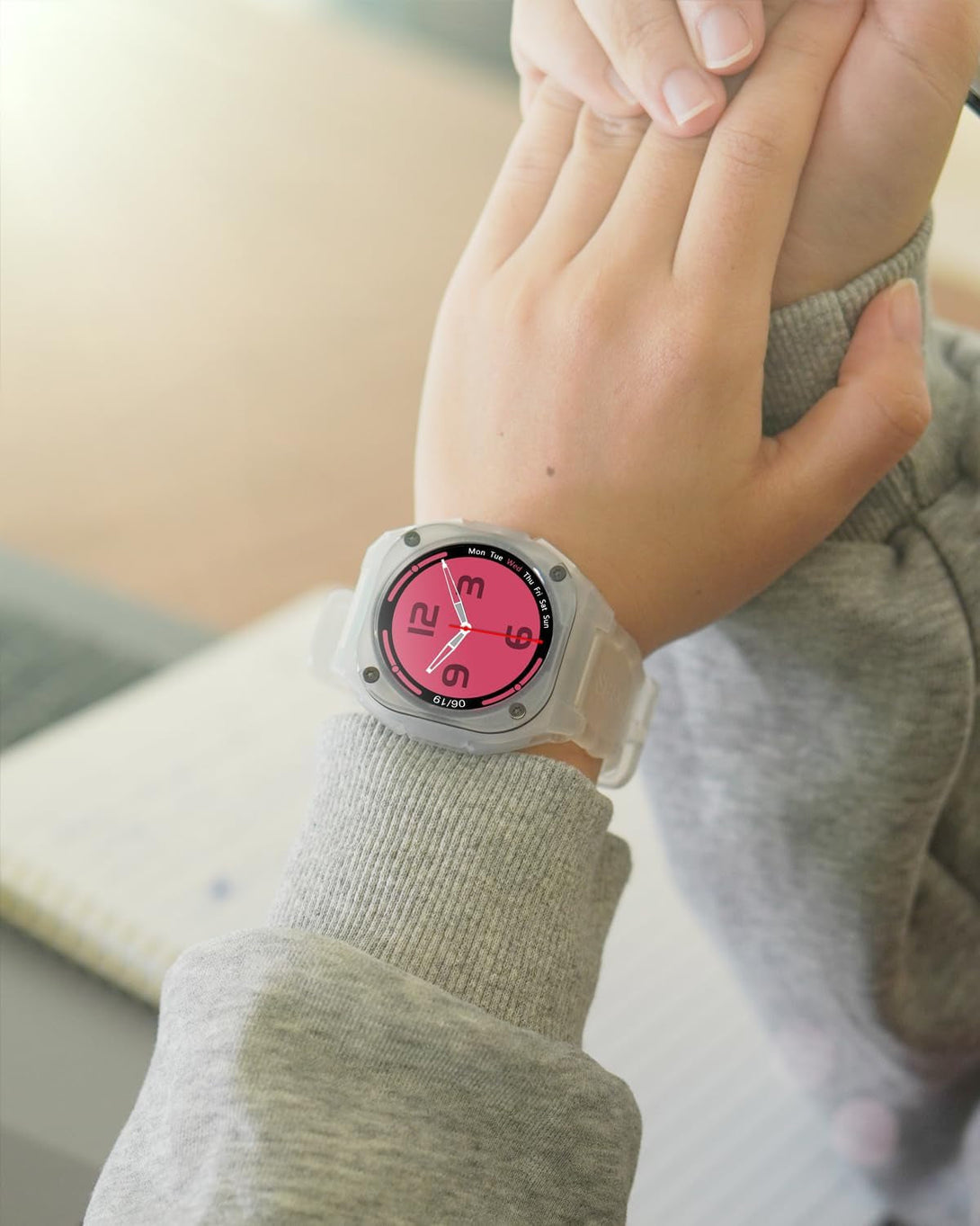 Easfone B3 Sport Smart Watch, 1.28" AMOLED Fitness Watch with Heart Rate/Sleep/Ip68 Waterproof/120+ Sports Modes, Pedometer, Sport Smart Watch for Android Ios (Transparent White)